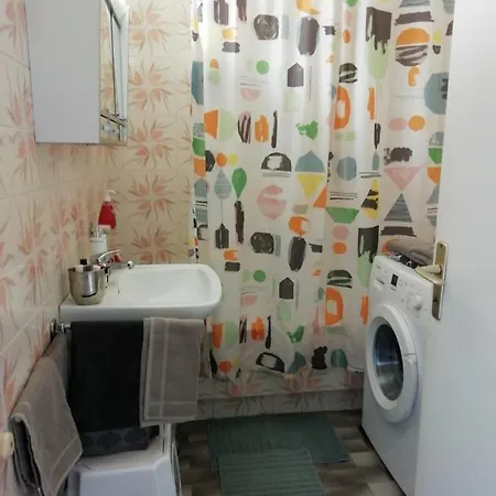 Apartment F1 Avec Garage Menton